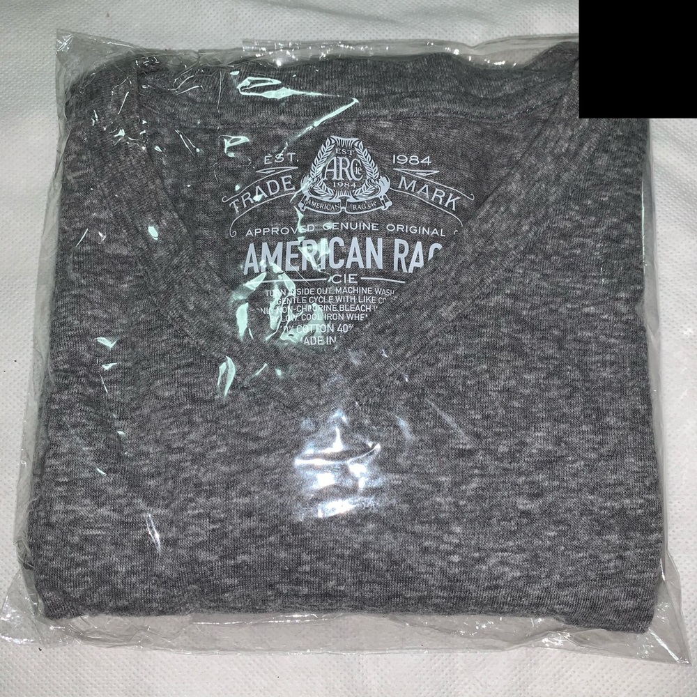 American Rag T-Shirt - Picture 6 of 6